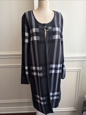Anne Klein Gray & Black Plaid Long Open Cardigan